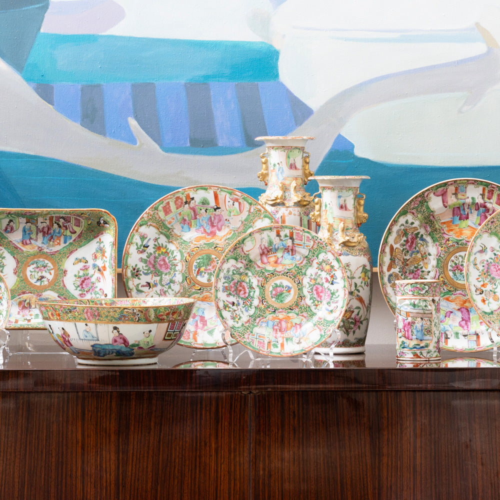 Canton Famille Rose Brush Pot