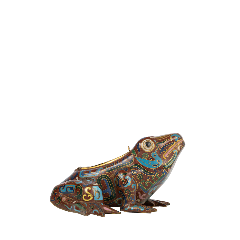 Cloisonne Frog side view