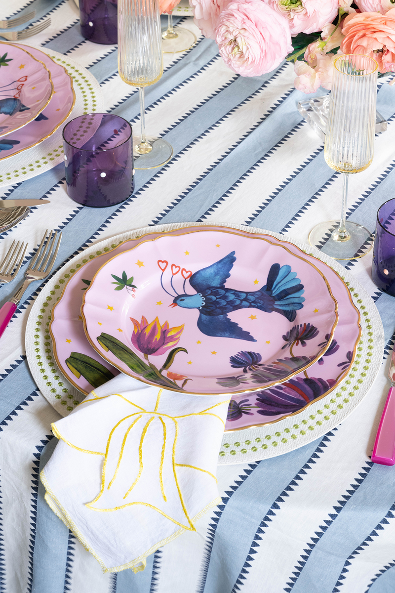 Little Sparrow Dinner Plate, Pink– Blue Print
