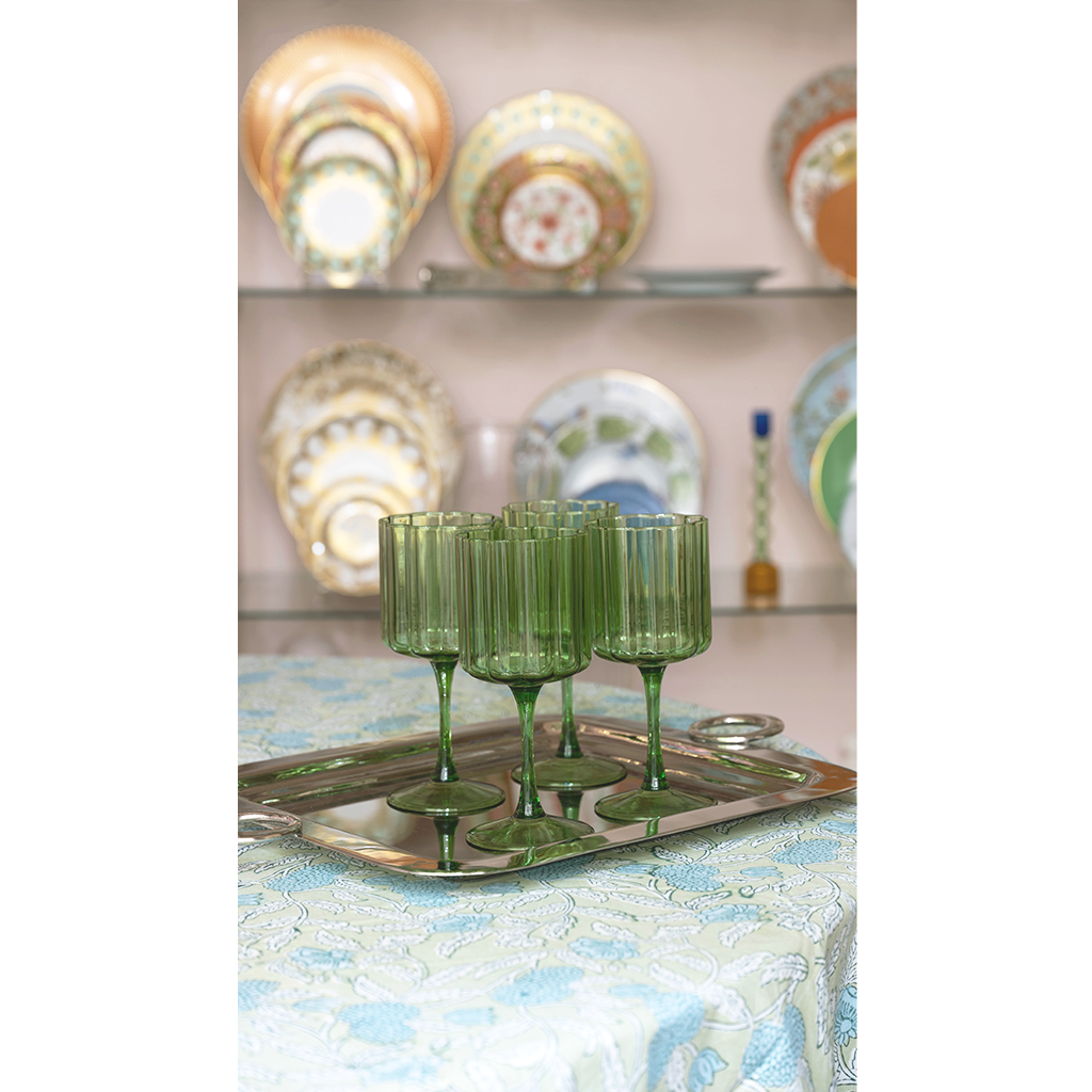 Green Wave Wine Glass