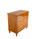 Gilly Chest. A wooden chest with 3 drawers in total