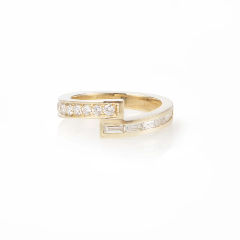 small twist diamond ring