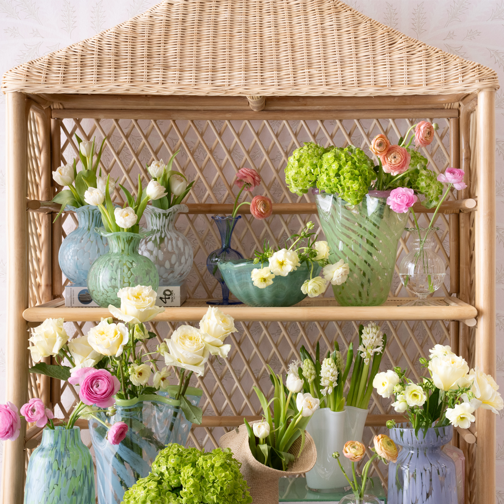 Petite Ruffled Glass Vase – Blue Print