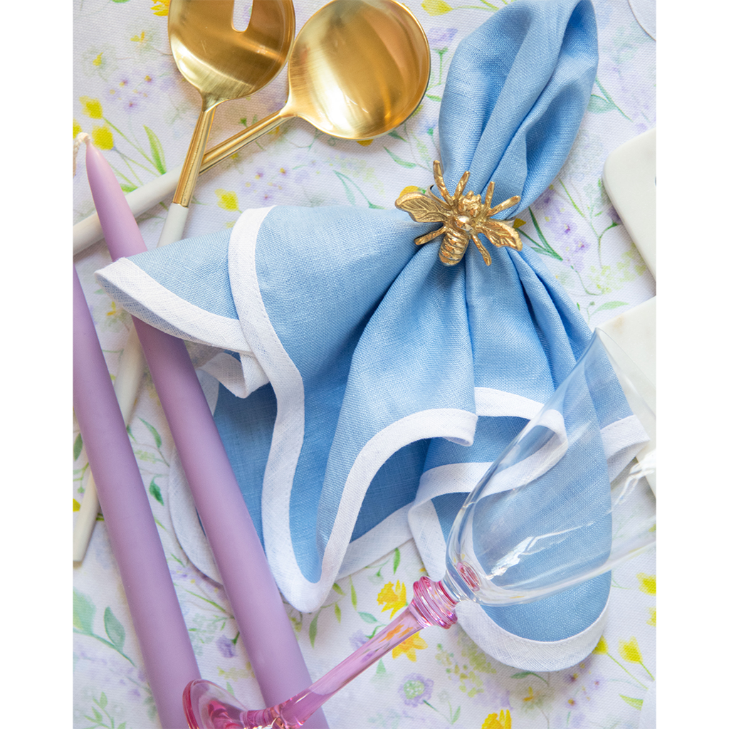 scalloped cornflower with bee napkin ring 