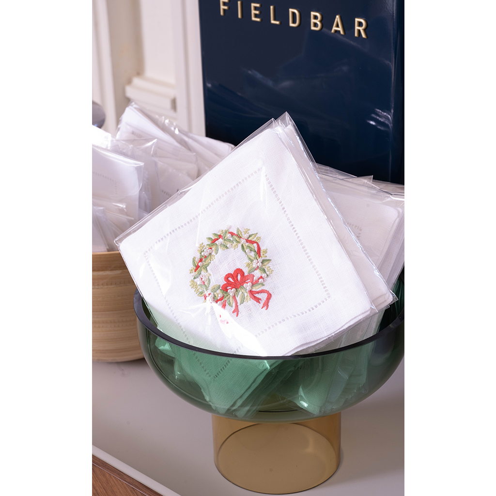 Pearl Wreath Cocktail Napkins, Set of 4