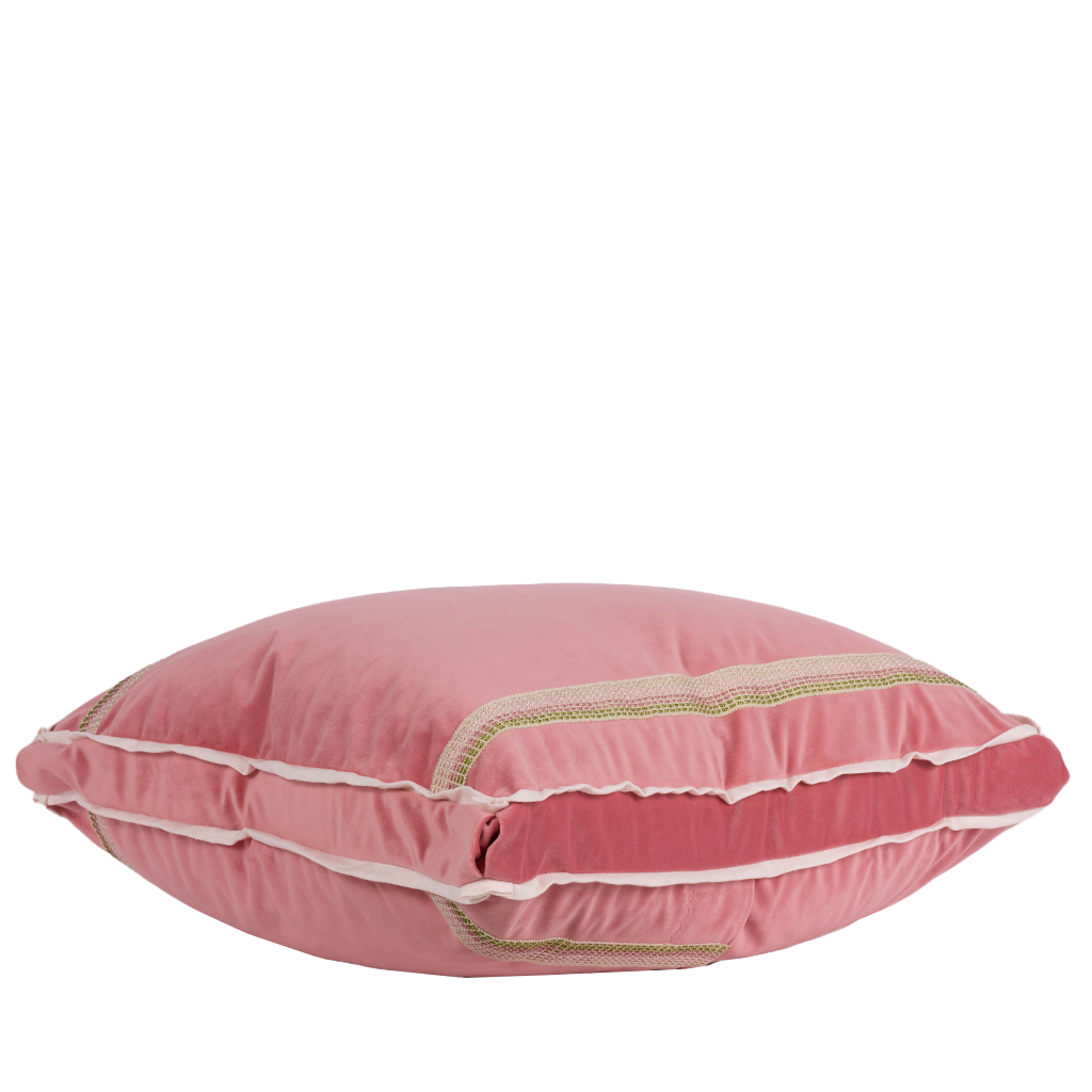 pink ombre box pillow from the side displaying the box border detail