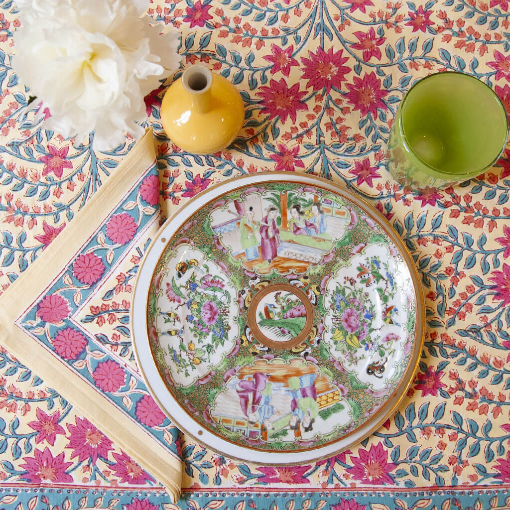 Liverpool Tablecloth styled with matching napkin and medallion plate on top