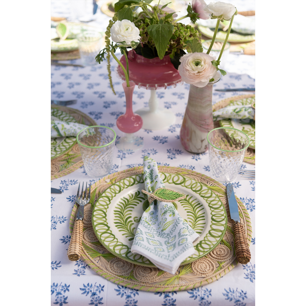 Wavy Tumbler, Green styled on table